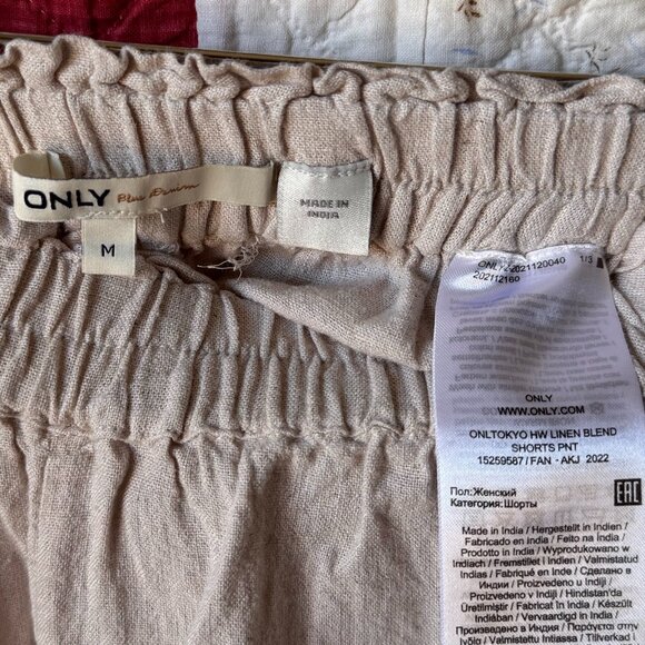 ONLY Linen Blend High-waisted Shorts - Picture 3 of 8